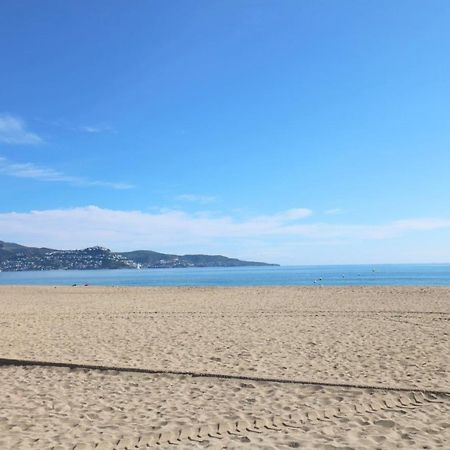 דירות אמפוריבראבה Delta Muga, Piso Muy Cerca De La Playa מראה חיצוני תמונה